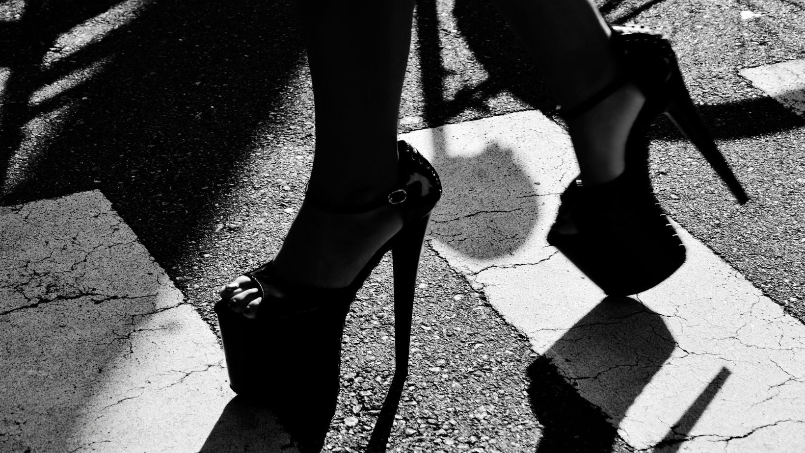 How to Walk in High Heels Like a Pro: A Guide for Crossdressers
