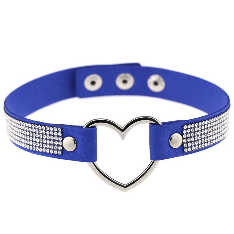 Sissy Heart Choker