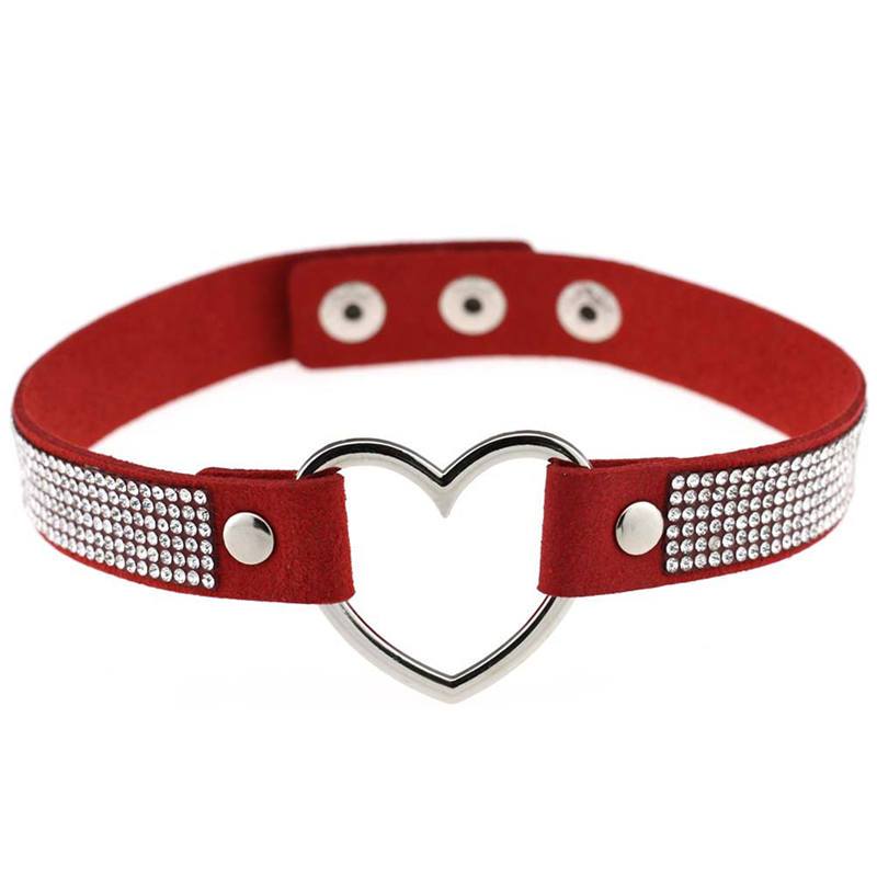 Sissy Heart Choker