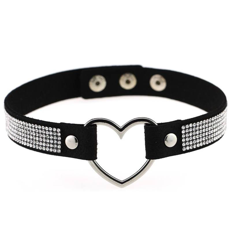 Sissy Heart Choker
